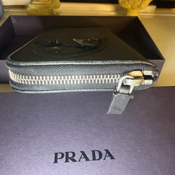 Authentic Prada black Heart with free COA,box❤️🖤❤️ - Picture 10 of 16
